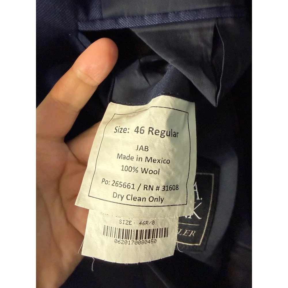 Jos. A. Bank Traveler Collection Chelsea Navy Wool Suit 46R 35 Regular Mens